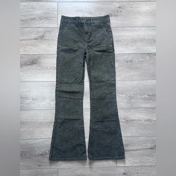 American Eagle Corduroy Super High Rise Flare Pants - Picture 4 of 15